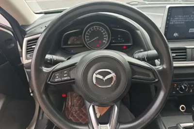 Mazda Mazda 3 Axela