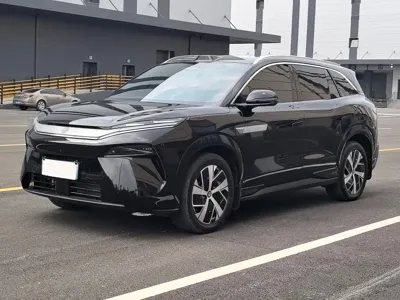 BYD 唐L