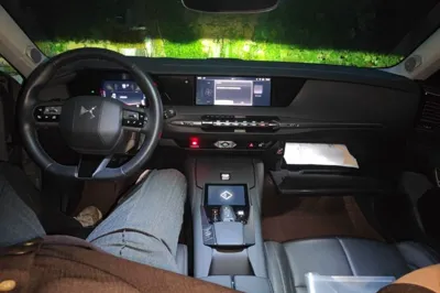 DS 4