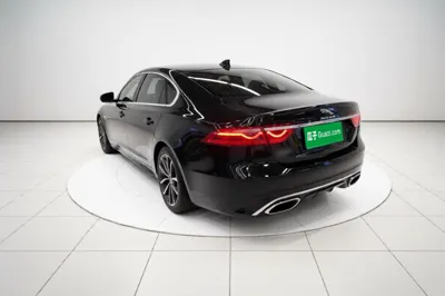 Jaguar XFL
