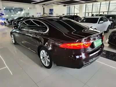 Jaguar XFL