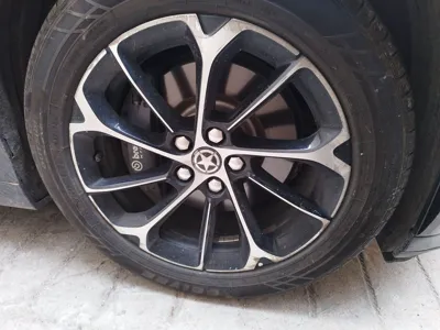 Xpeng P7