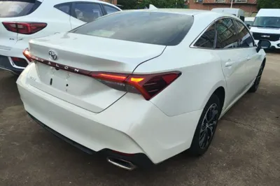 Toyota Avalon