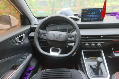 Wuling Alvez