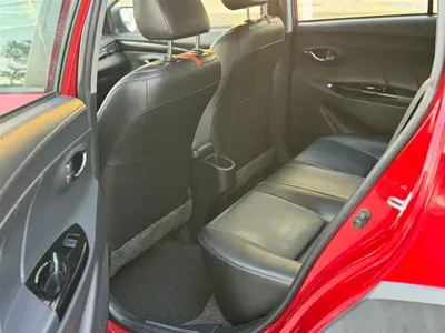 Toyota Yaris L