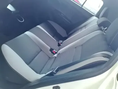 Toyota Yaris L