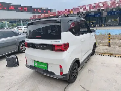 Wuling MINIEV