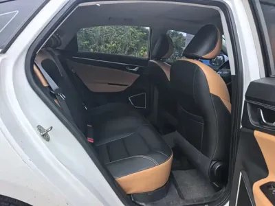 Geely Emgrand GL