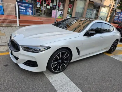 BMW 8-Series