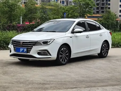 Roewe i5