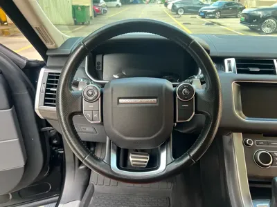 Land Rover Sport