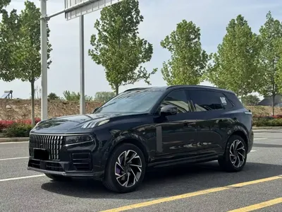 Lynk & Co 09 EM-P