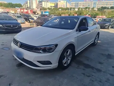 Volkswagen Lamando