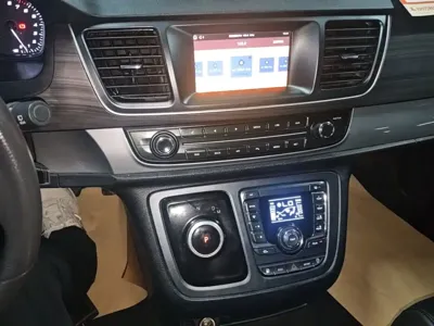 Maxus G10
