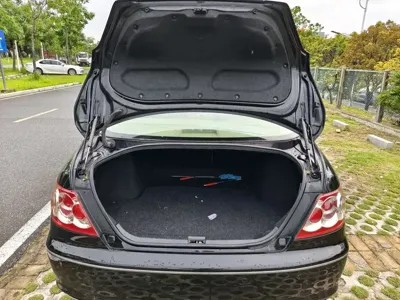 Toyota Reiz