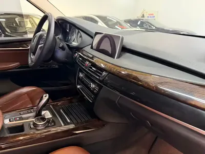 BMW X5 (Import)