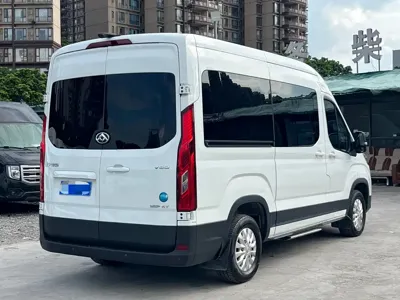 Maxus V90