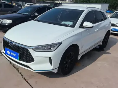 BYD e2