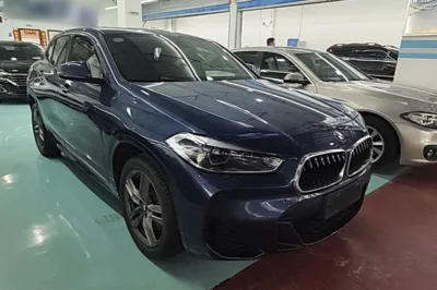 BMW X2