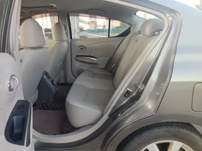 Nissan Sunny