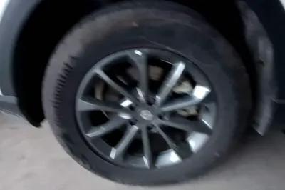 Leapmotor C11