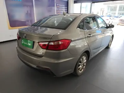 Changan V7