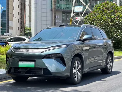 BYD 唐L