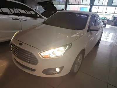 Ford Escort