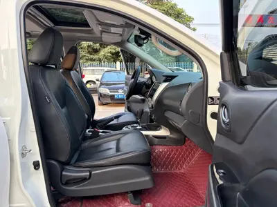 Nissan Terra