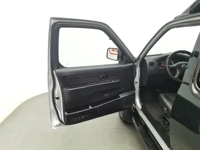 Nissan Paladin