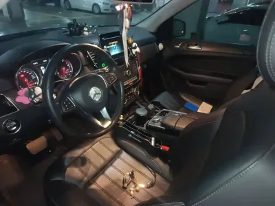 Mercedes-Benz 奔驰GLE(进口)
