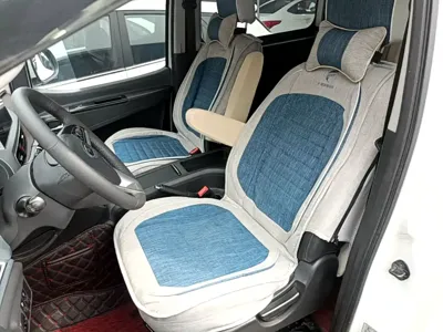 JAC Refine Refine M3