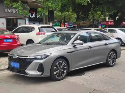 Chery Arrizo 8
