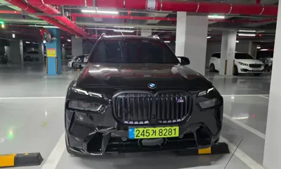 BMW X7