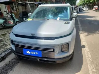 Geely ICON