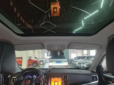 Roewe RX5