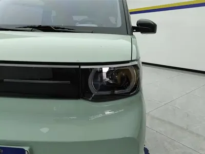 Wuling MINIEV