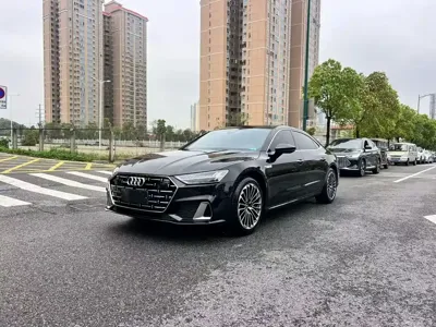 Audi A7L