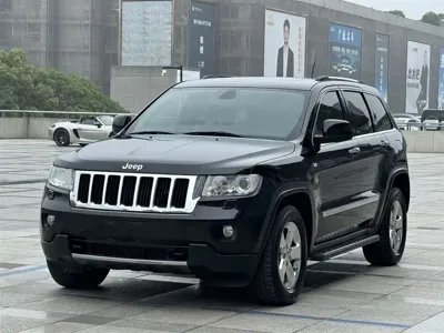 Jeep Grand Cherokee (Import)
