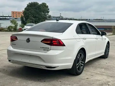 Volkswagen Lamando