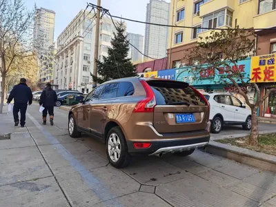 Volvo XC60 (Import)