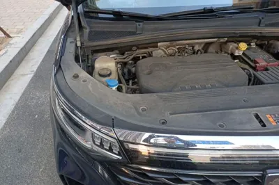 Roewe iMAX8