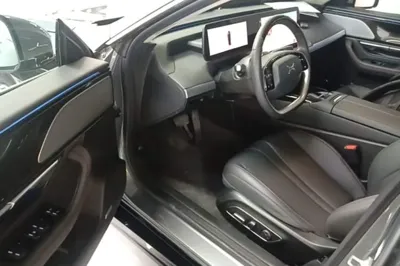 Xpeng P7