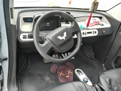 Wuling MINIEV