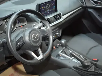 Mazda 3 Axela