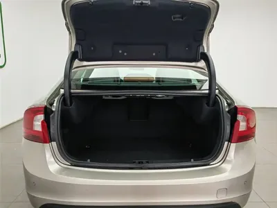 Volvo S60 (Import)