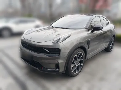 Lynk & Co 05