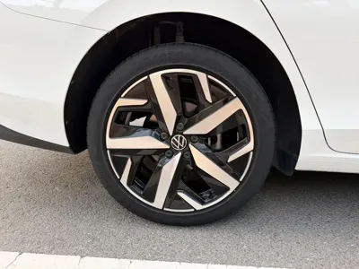 Volkswagen Lamando