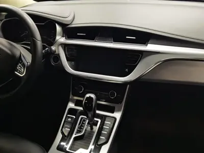 Geely Emgrand GS
