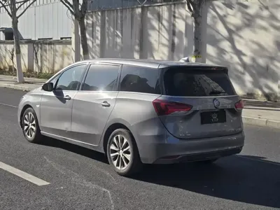 Buick GL6